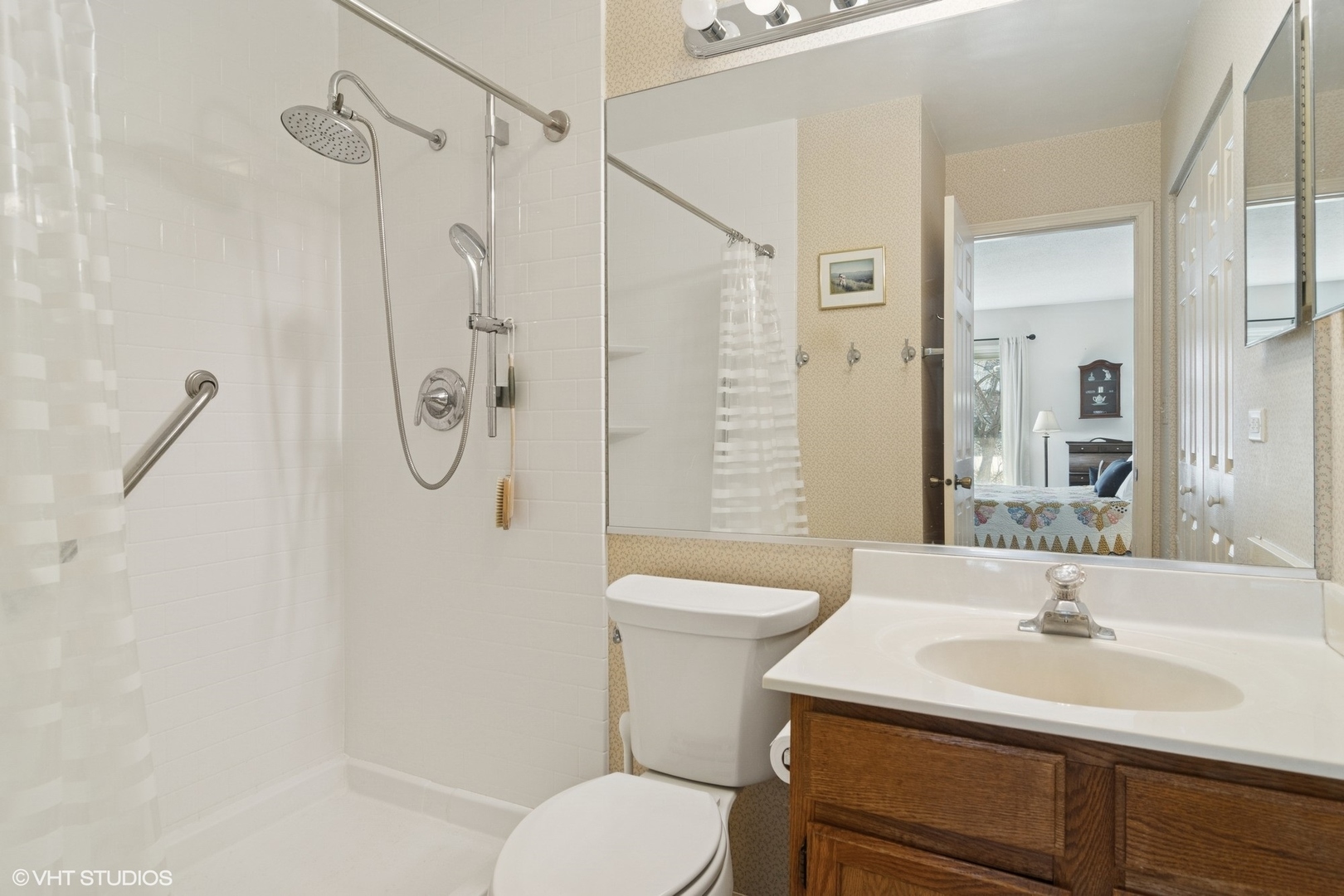 1027 Courtland Drive #1027, Buffalo Grove, IL 60089