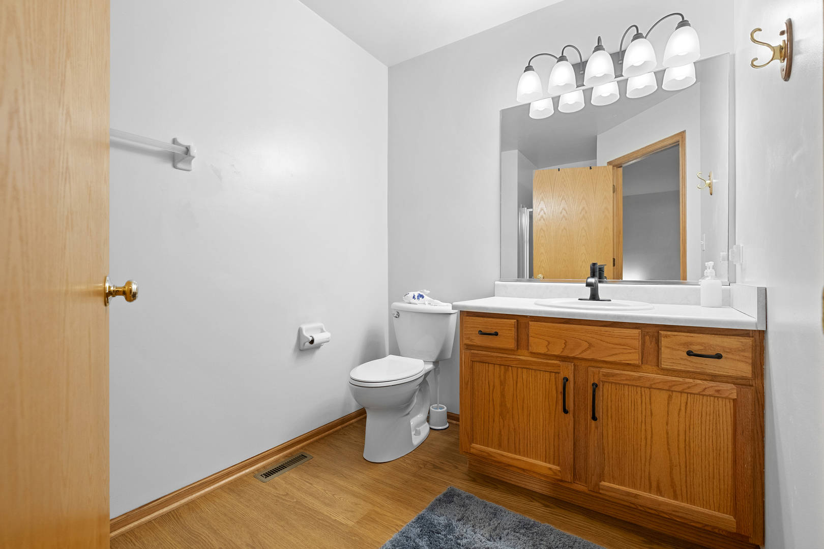 403 E Willow Street #403, Elburn, IL 60119