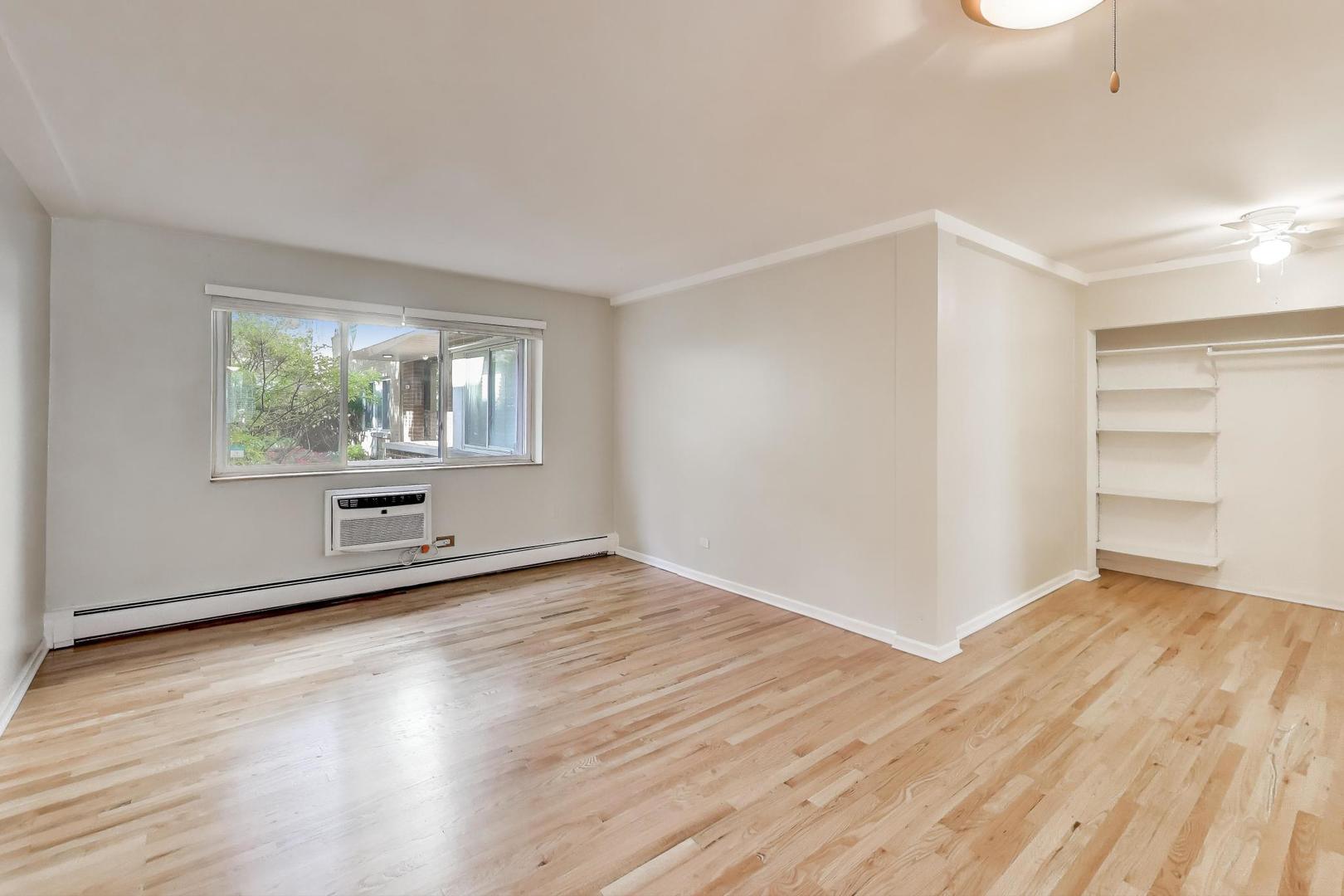 7315 N Oakley Avenue #1A, Chicago, IL 60645