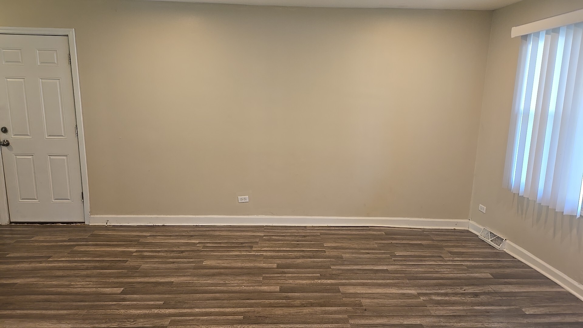 15333 Cherry Lane, Markham, IL 60428