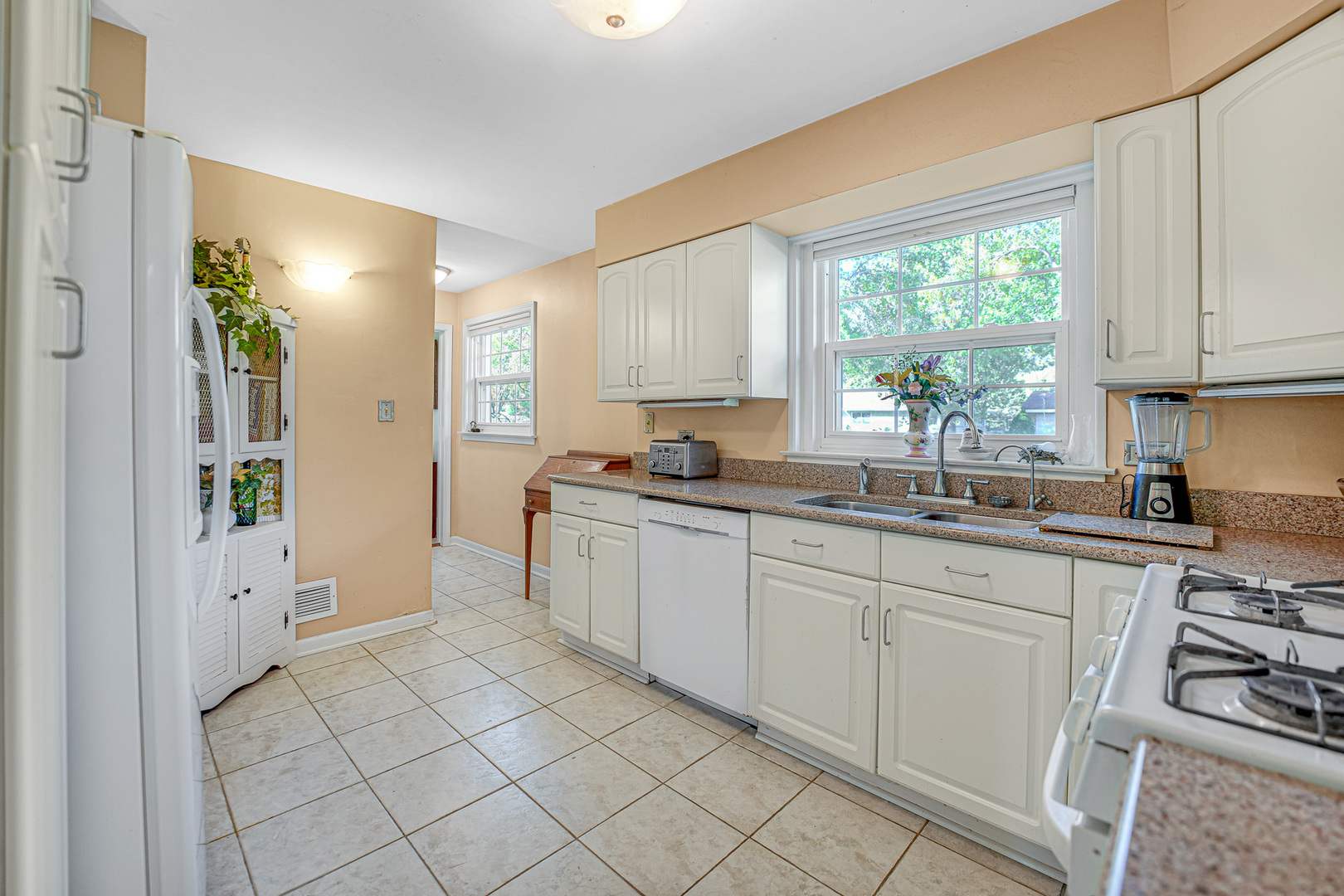 2122 Evans Road, Flossmoor, IL 60422