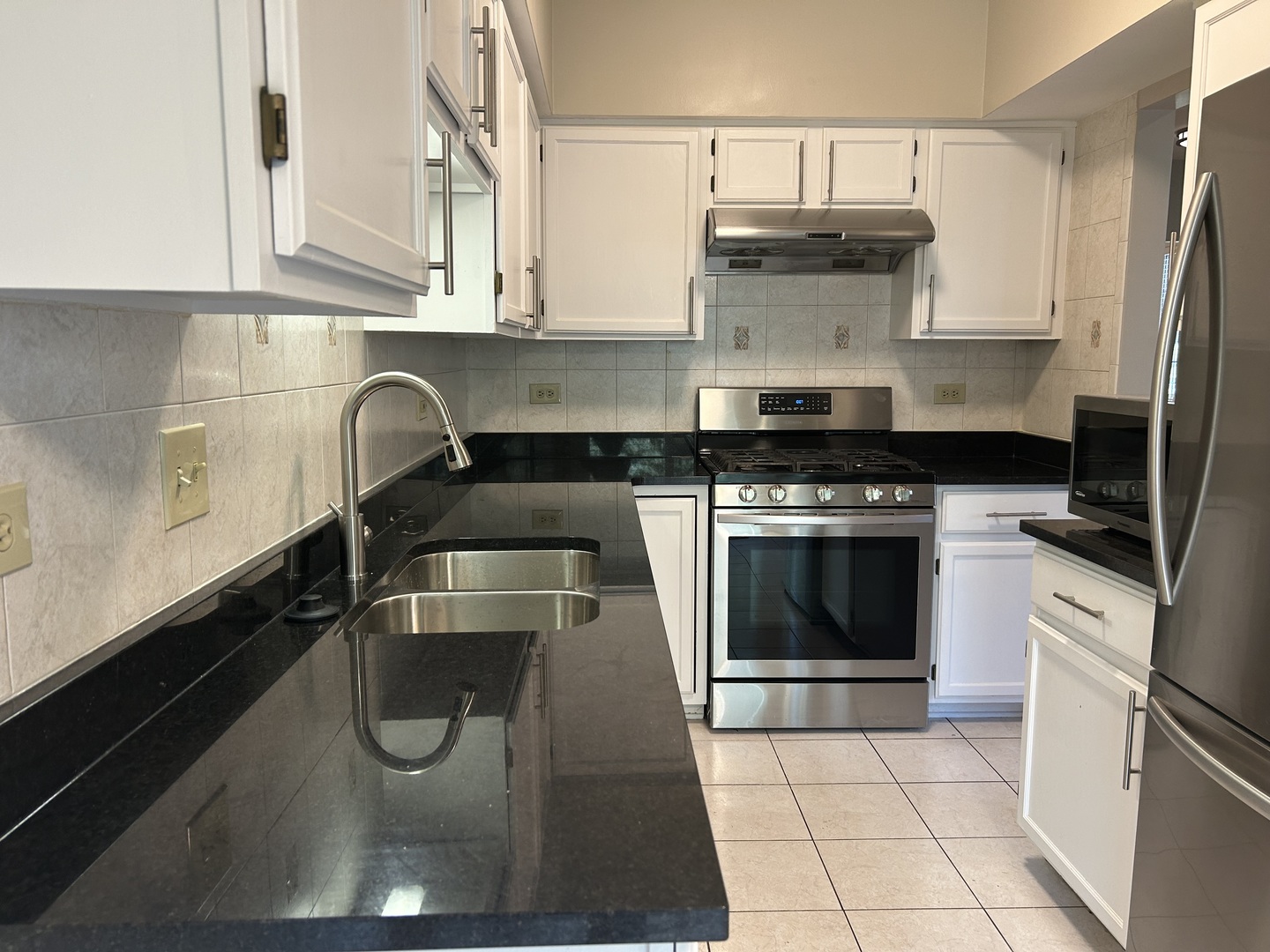 1227 S Parkside Drive #0, Palatine, IL 60067