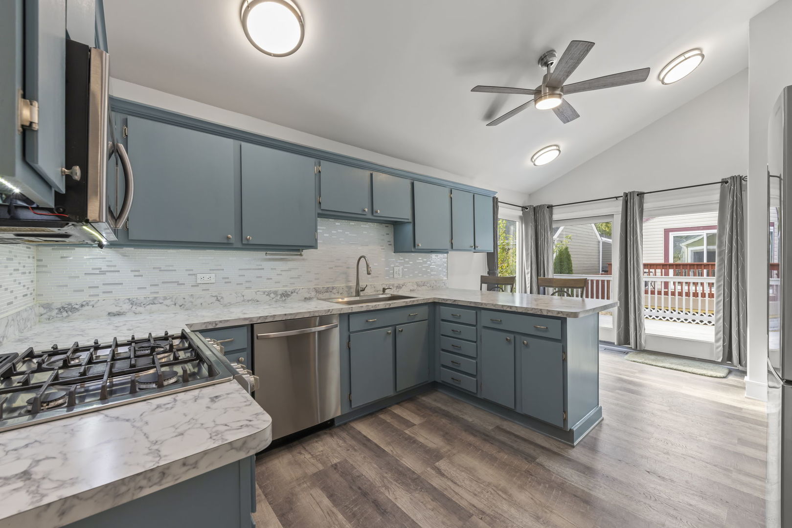 6386 Kindling Court, Lisle, IL 60532