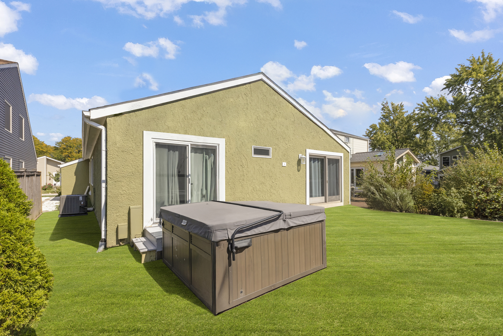 6386 Kindling Court, Lisle, IL 60532