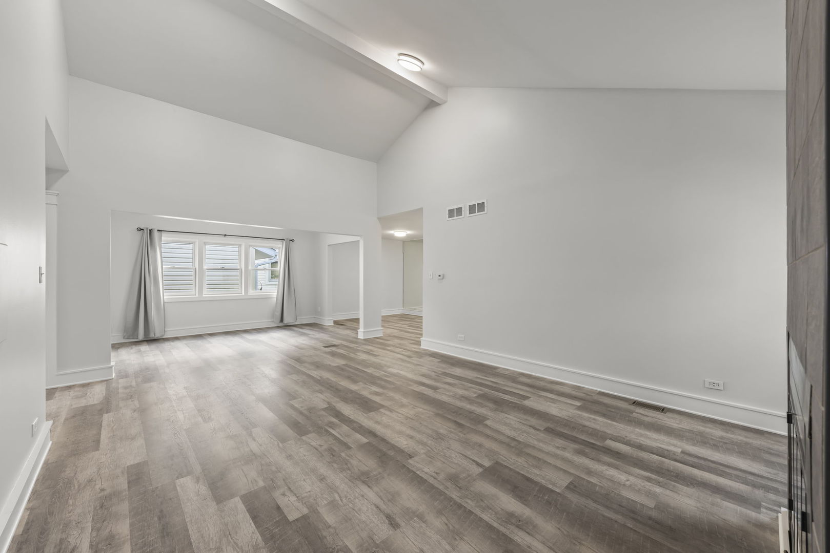 6386 Kindling Court, Lisle, IL 60532