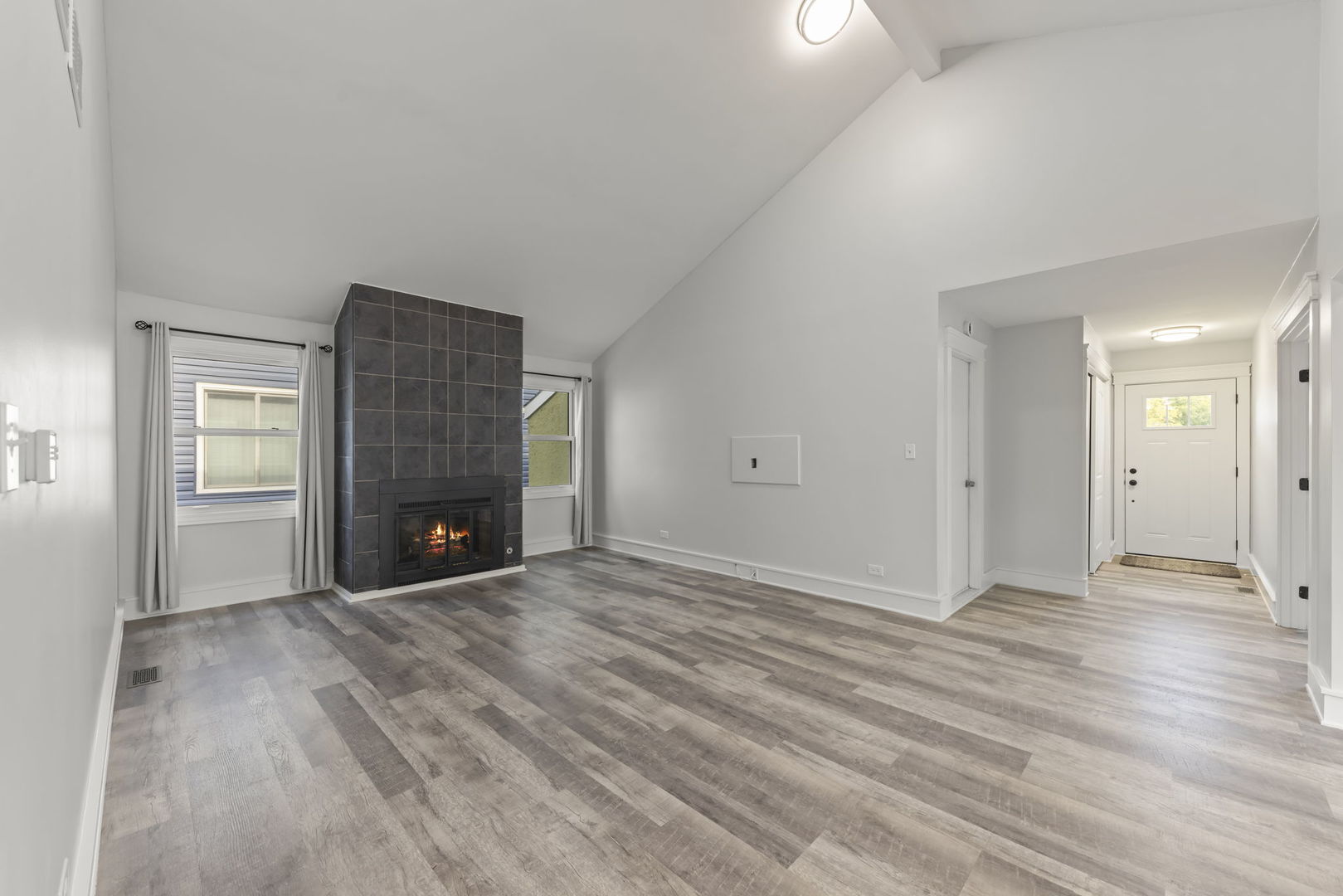 6386 Kindling Court, Lisle, IL 60532