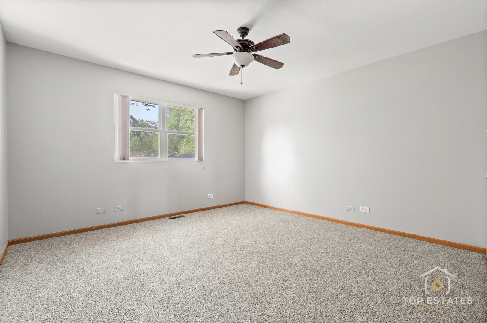 15450 Millard Avenue, Markham, IL 60428