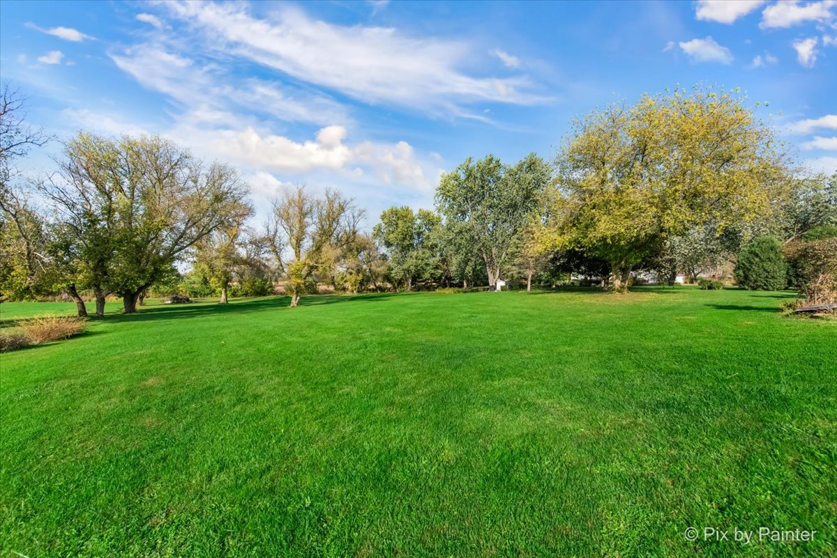 20876 Ridgeview Drive, Marengo, IL 60152