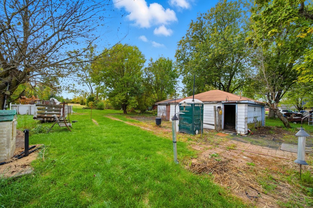 2131 W Exchange Street, Crete, IL 60417