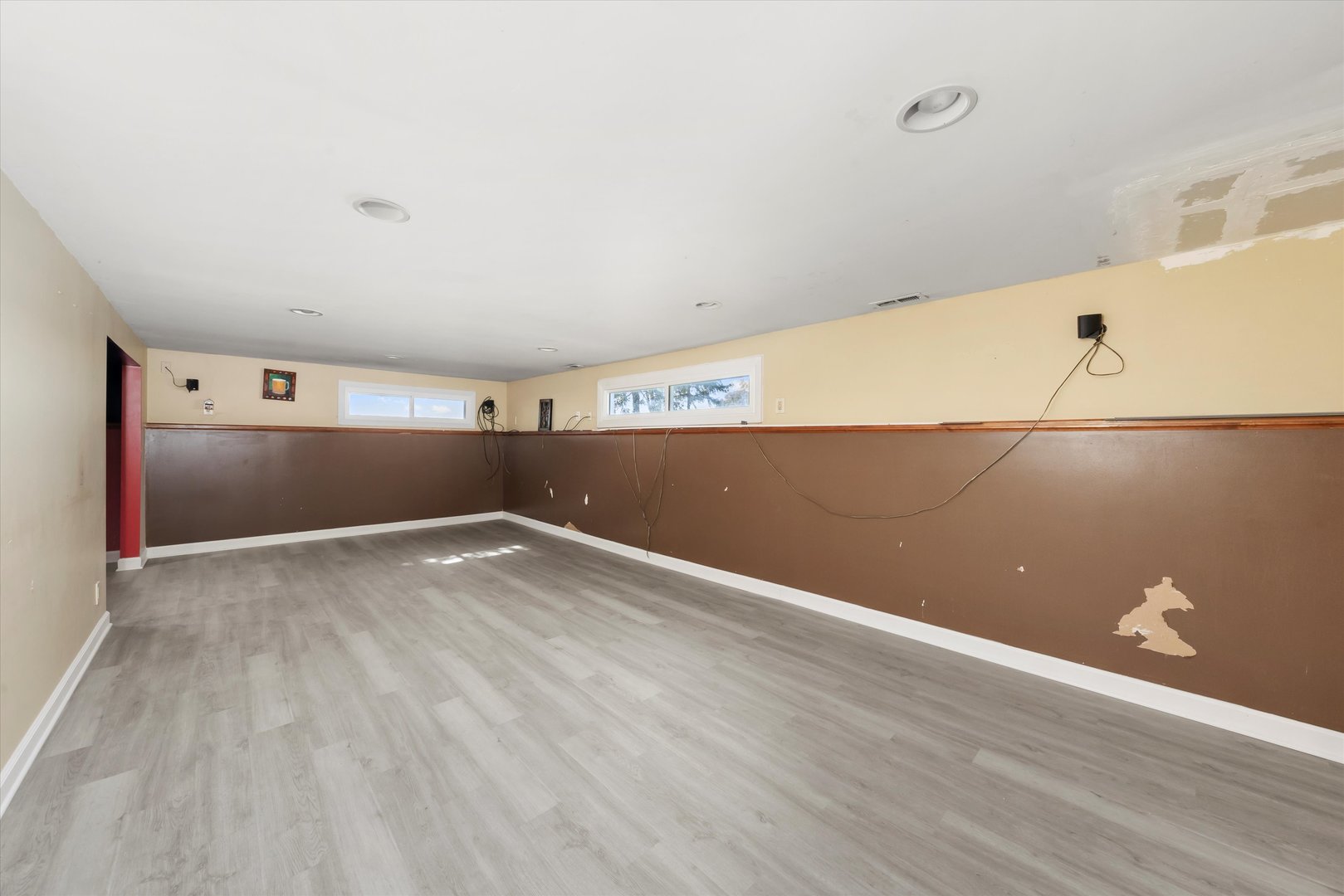 21541 S River Road, Shorewood, IL 60404