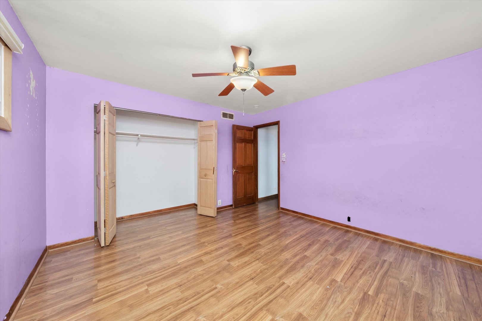 21541 S River Road, Shorewood, IL 60404