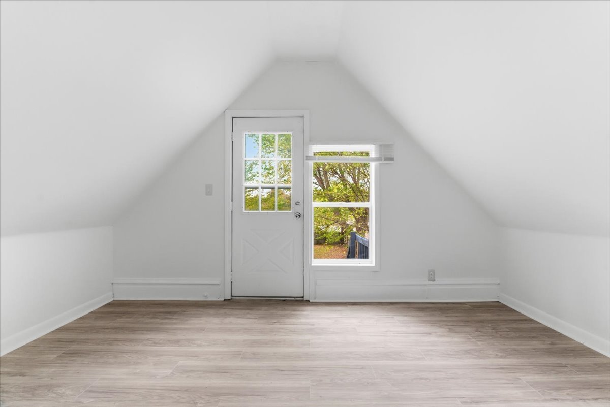 3010 Ezekiel Avenue, Zion, IL 60099