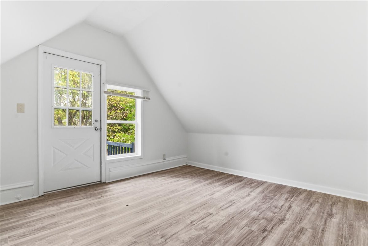 3010 Ezekiel Avenue, Zion, IL 60099