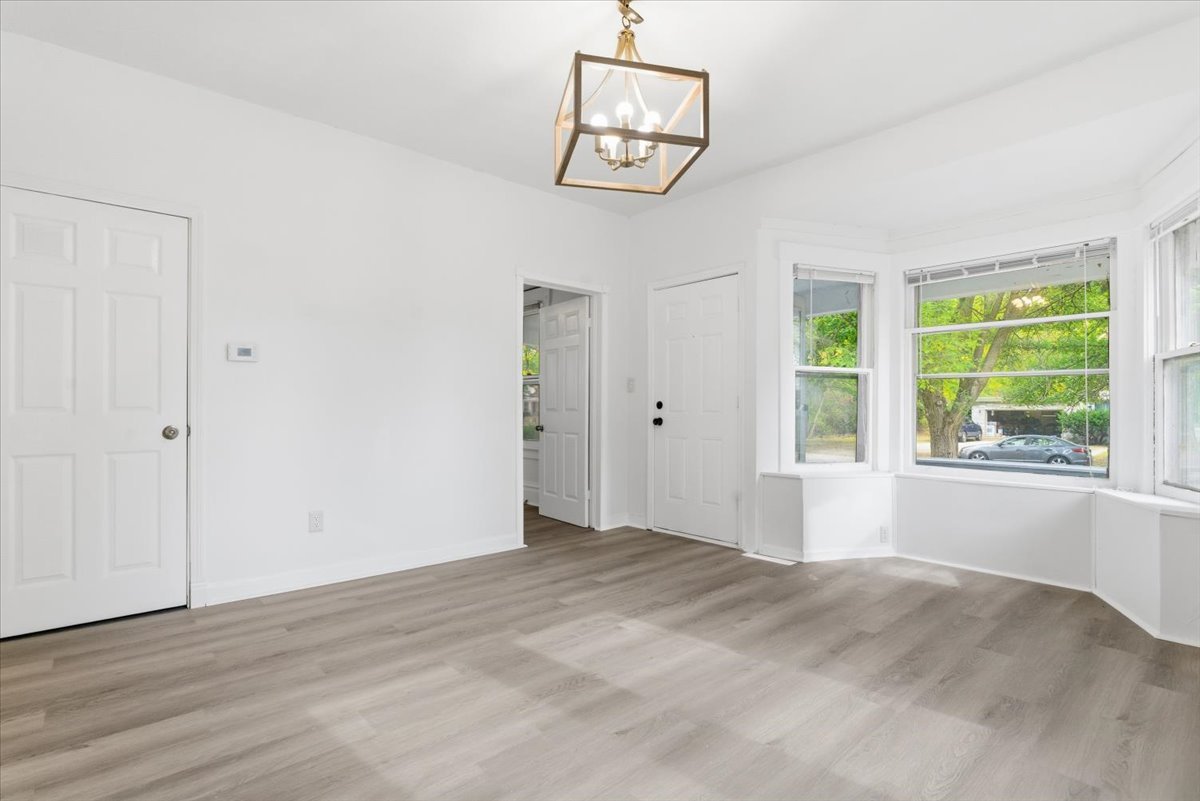 3010 Ezekiel Avenue, Zion, IL 60099