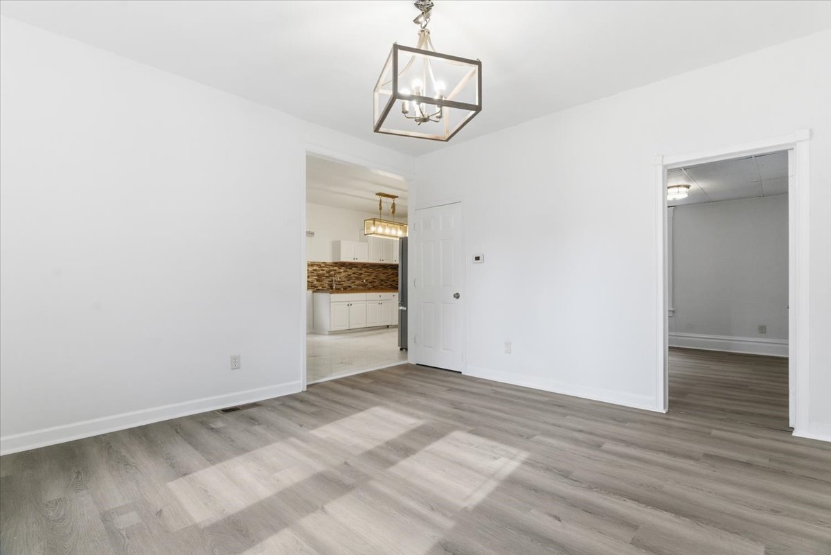 3010 Ezekiel Avenue, Zion, IL 60099