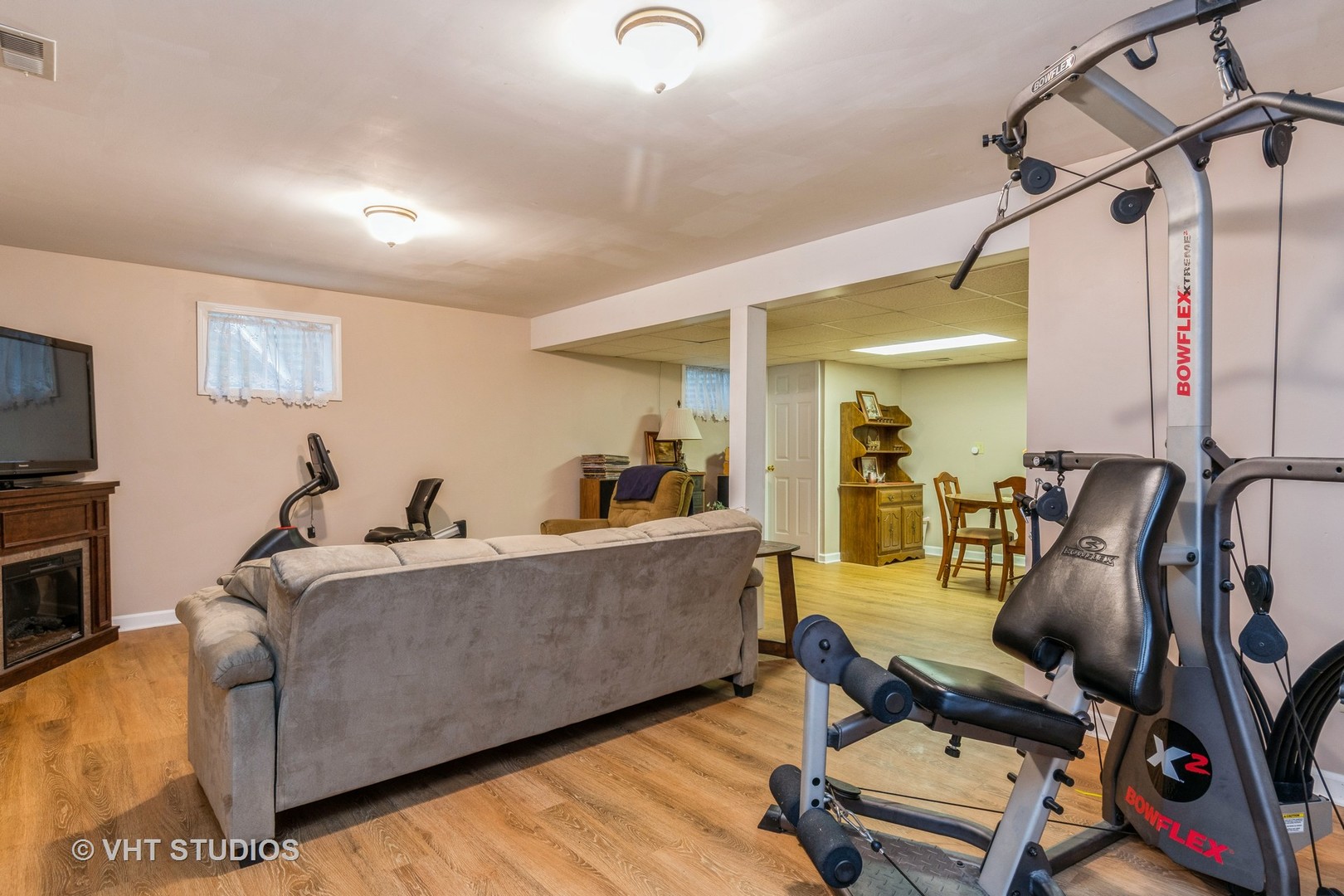 723 Queens Gate Circle, Sugar Grove, IL 60554