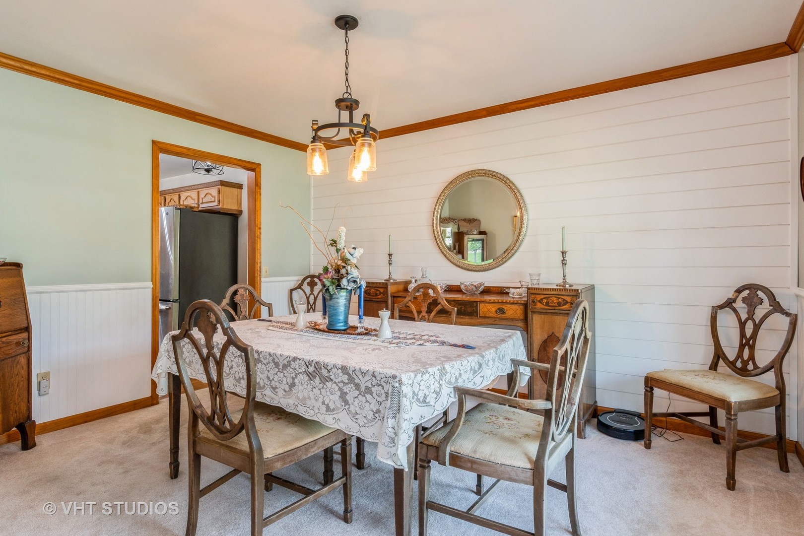 723 Queens Gate Circle, Sugar Grove, IL 60554