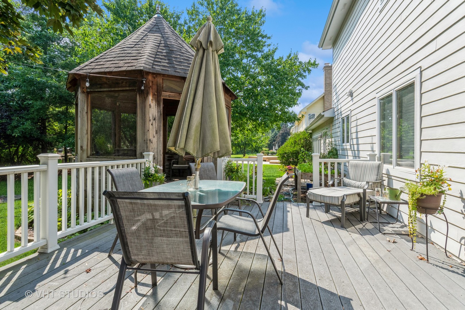 723 Queens Gate Circle, Sugar Grove, IL 60554