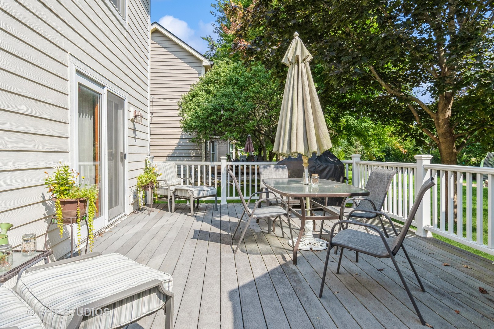 723 Queens Gate Circle, Sugar Grove, IL 60554