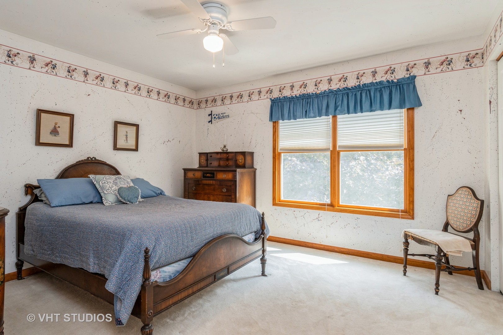 723 Queens Gate Circle, Sugar Grove, IL 60554