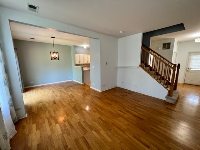 1905 Golden Gate Lane, Naperville, IL 60563