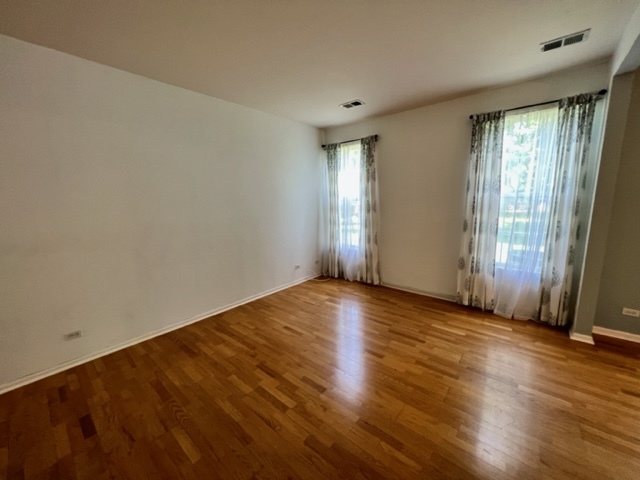 1905 Golden Gate Lane, Naperville, IL 60563