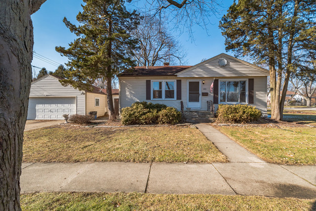 808 S Harvard Avenue, Villa Park, IL 60181