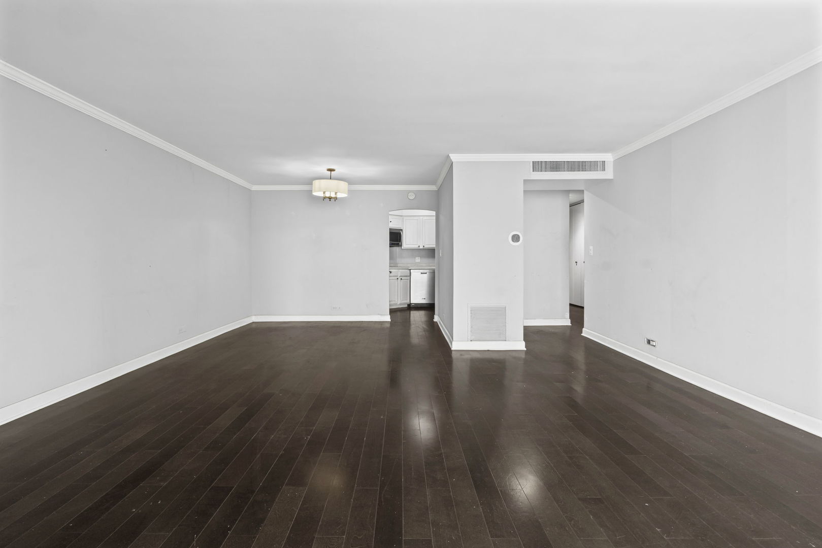 6033 N Sheridan Road #10D, Chicago, IL 60660