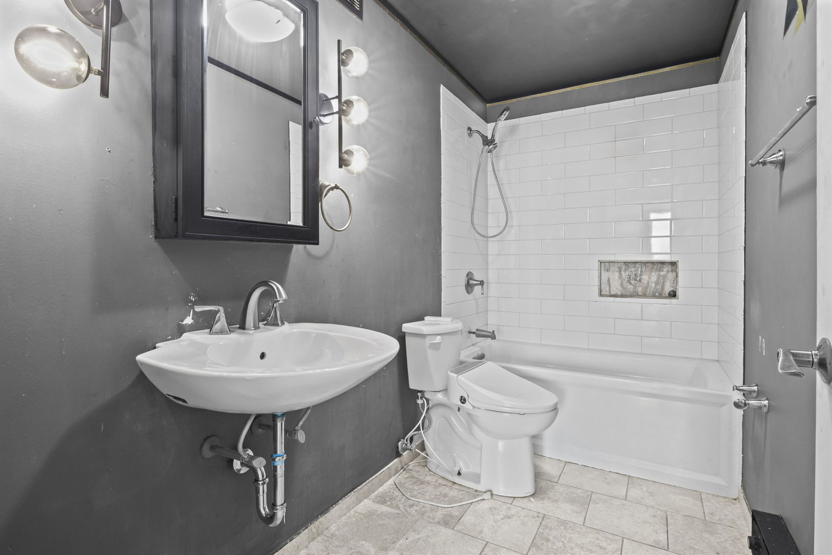 6033 N Sheridan Road #10D, Chicago, IL 60660