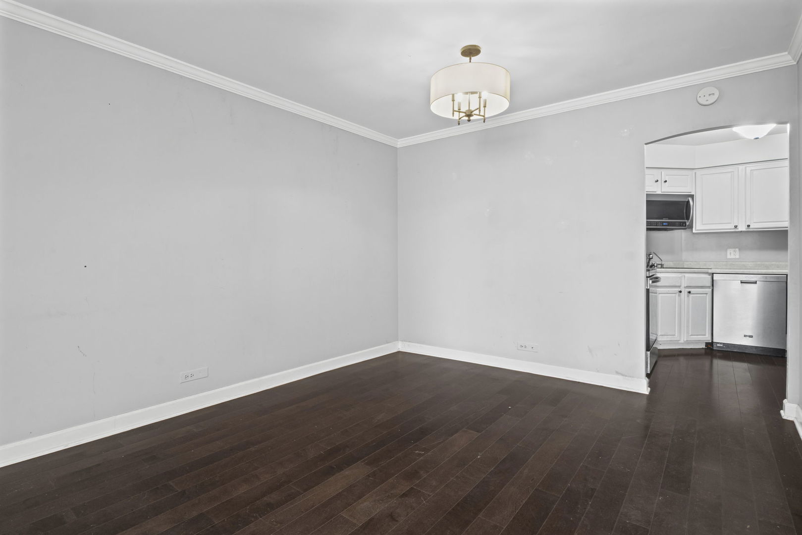 6033 N Sheridan Road #10D, Chicago, IL 60660