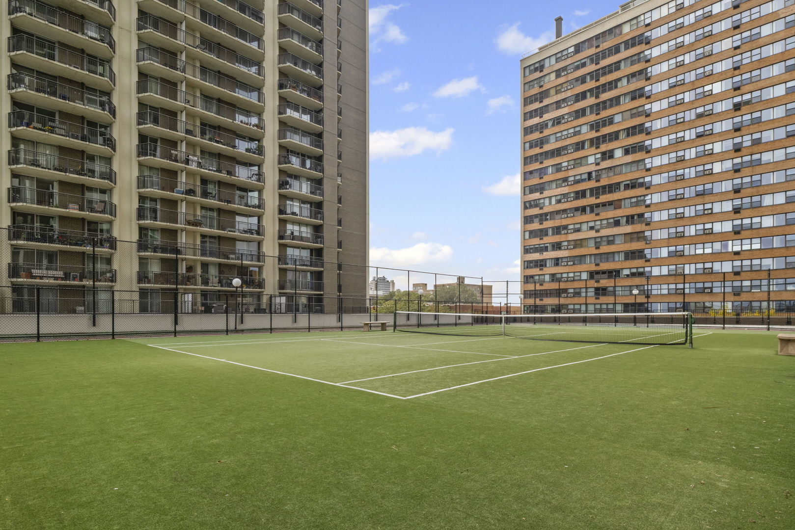 6033 N Sheridan Road #10D, Chicago, IL 60660