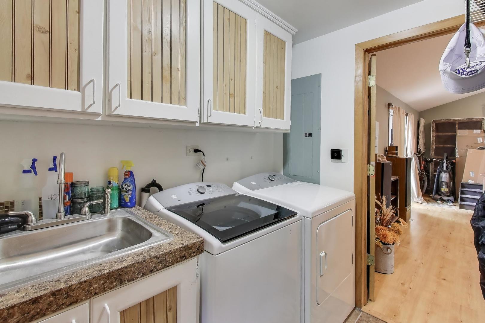 33336 N Indian Lane, Grayslake, IL 60030