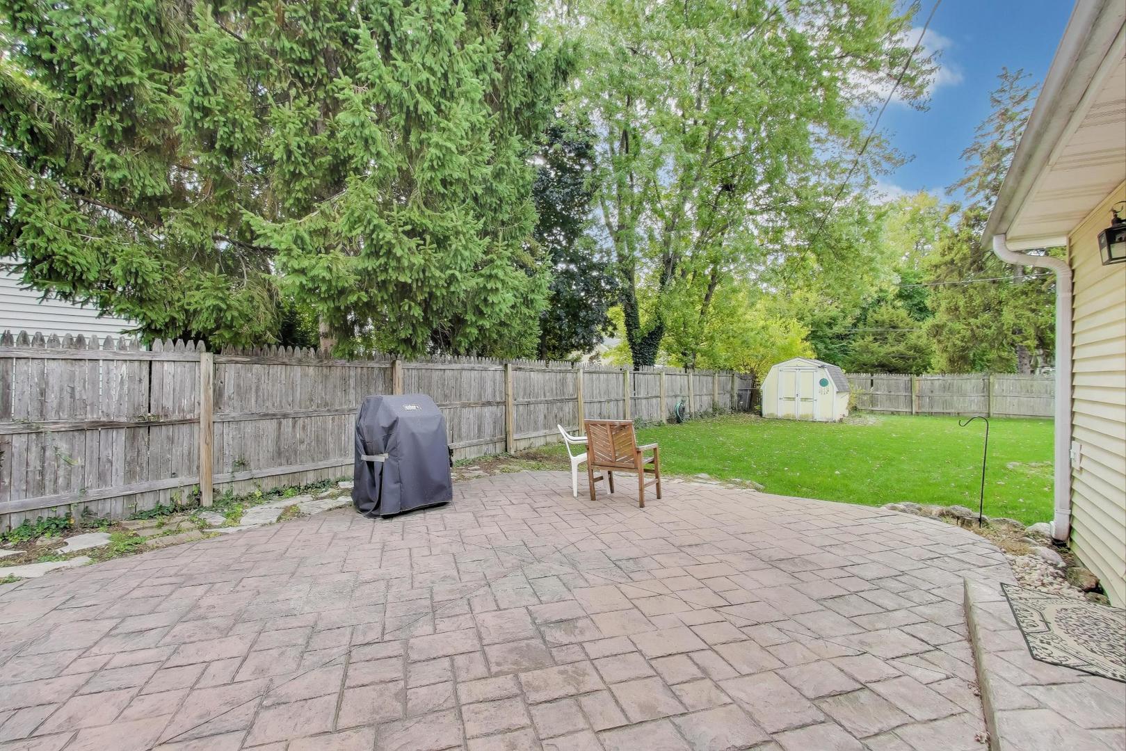 33336 N Indian Lane, Grayslake, IL 60030