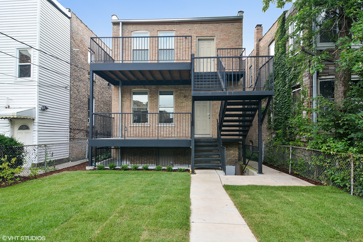 2307 N Springfield Avenue #2, Chicago, IL 60647
