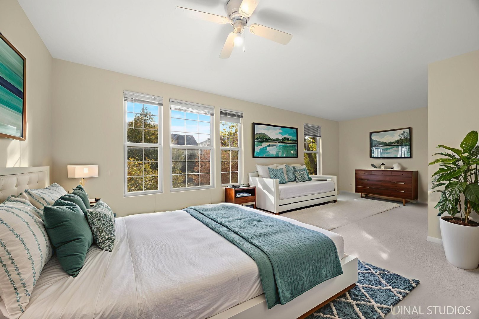 2464 Emily Lane, Elgin, IL 60124