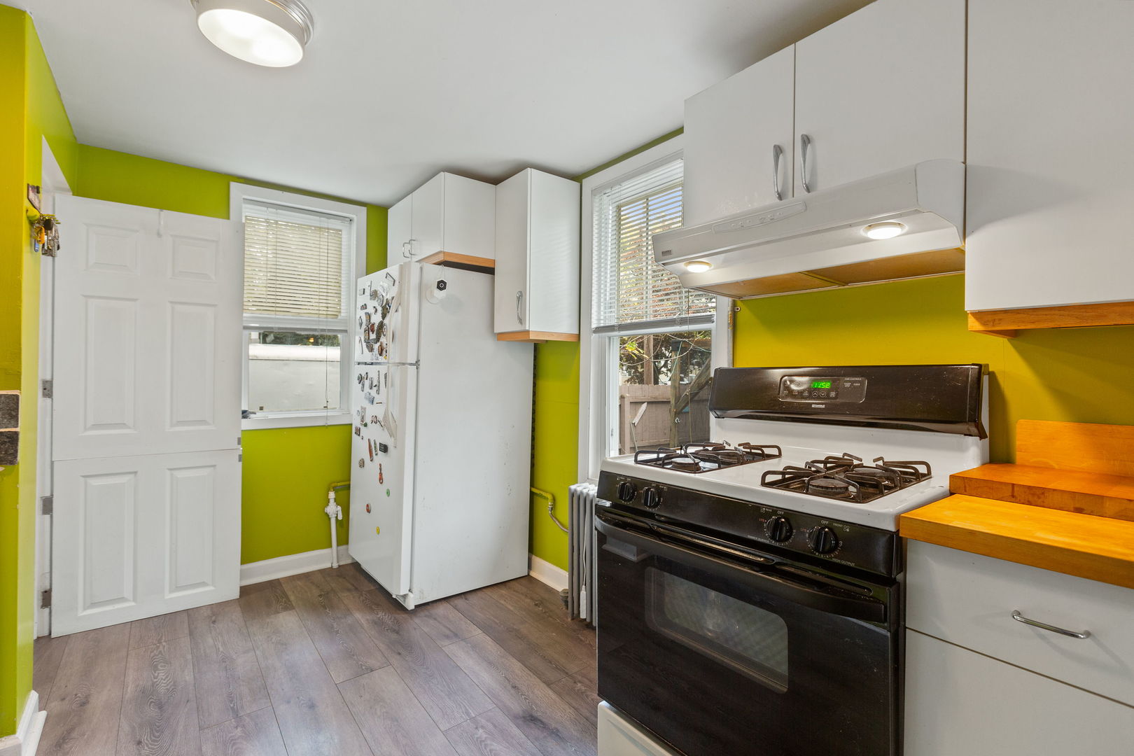 824 N Butrick Street, Waukegan, IL 60085