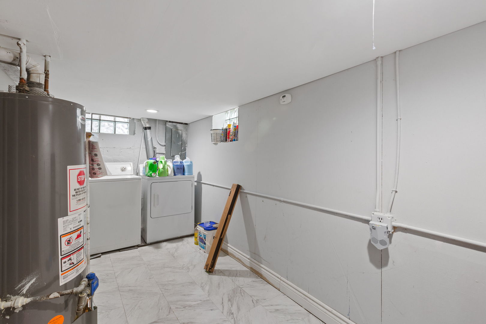 824 N Butrick Street, Waukegan, IL 60085