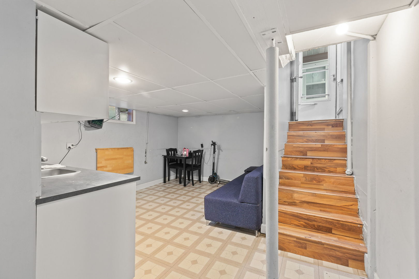 824 N Butrick Street, Waukegan, IL 60085