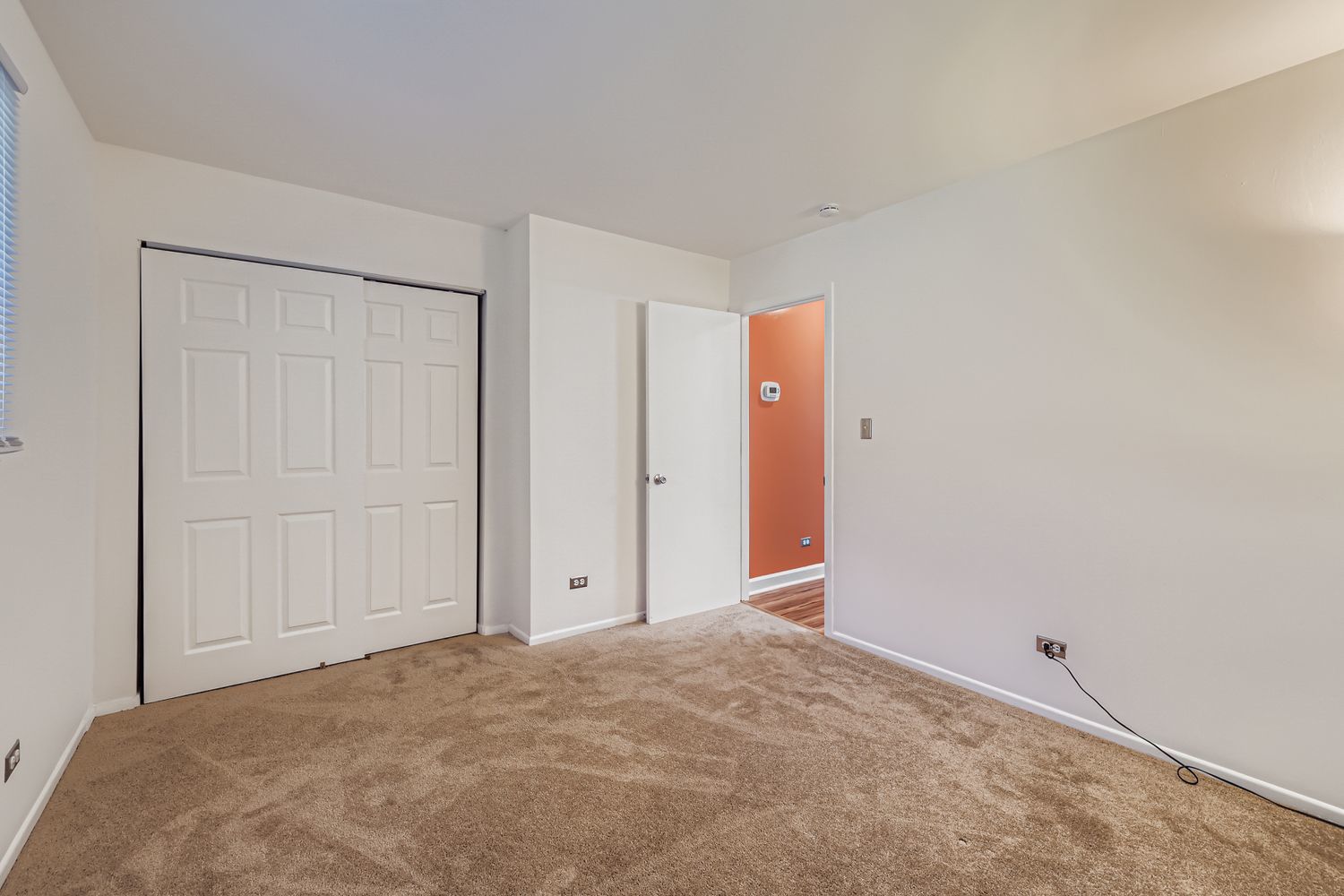 2630 Woodview Court, Waukegan, IL 60087