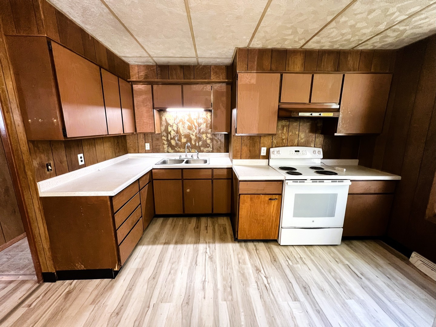 123 W Waupansie Street #1, Dwight, IL 60420