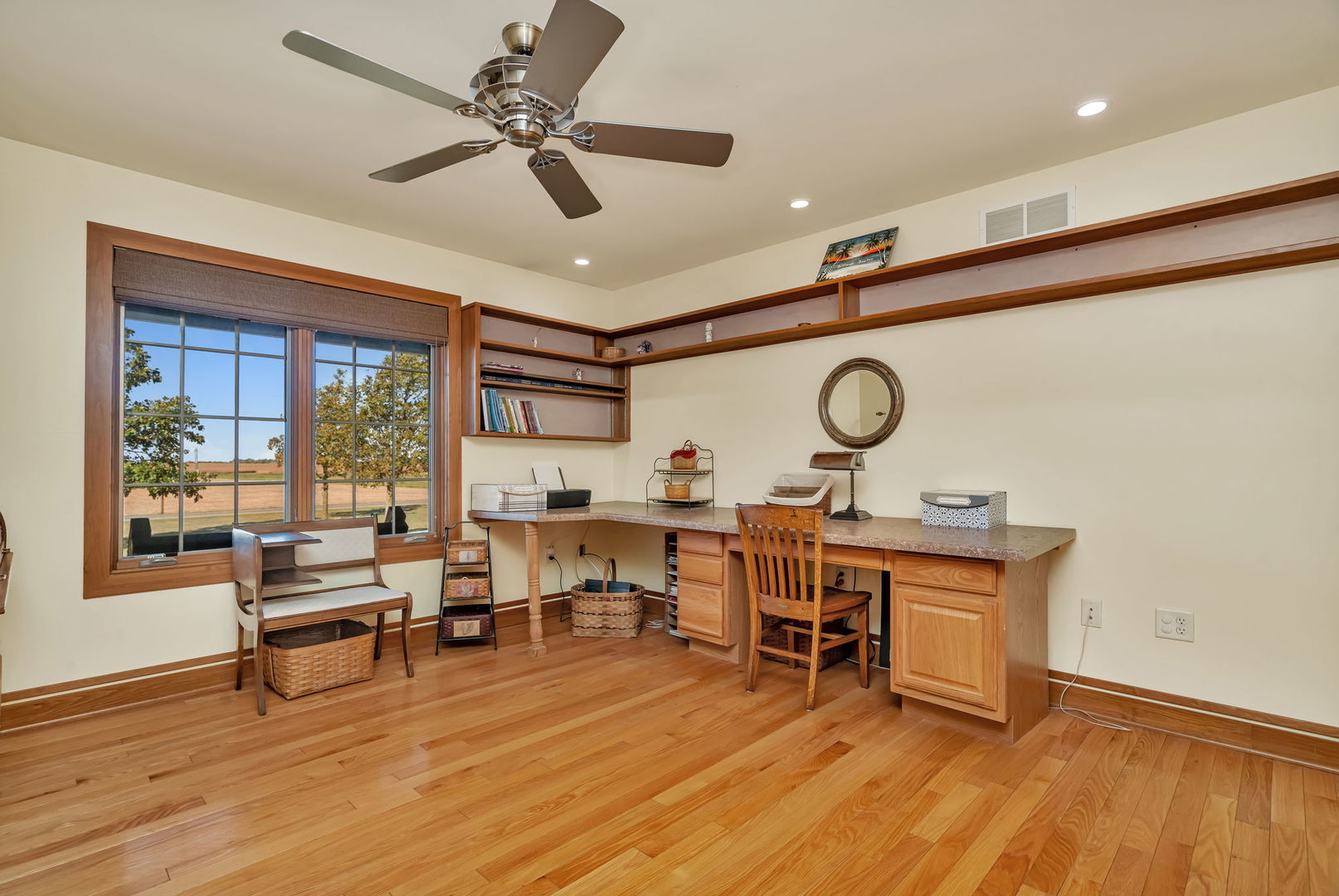 2624 E 21st Road, Marseilles, IL 61341