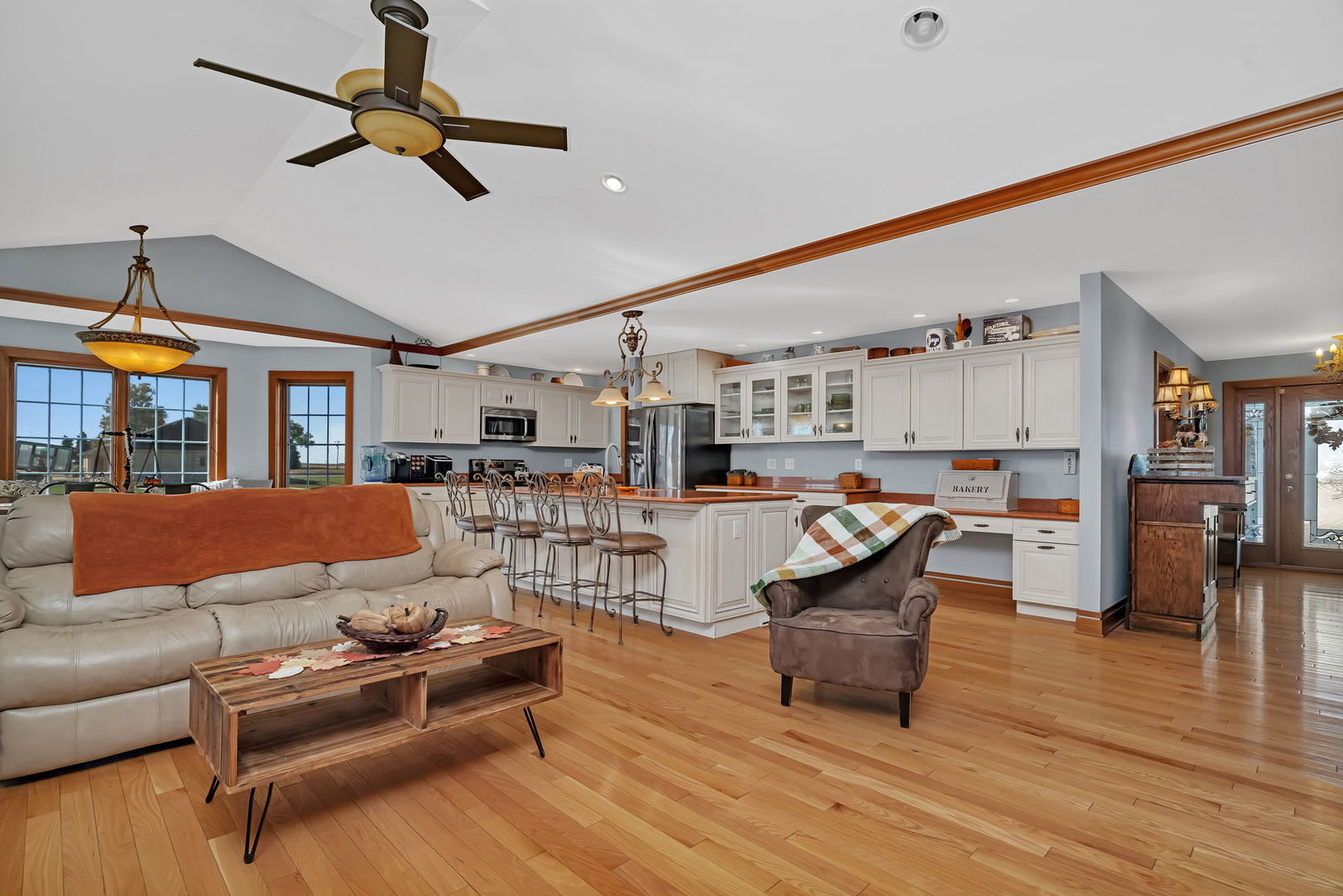 2624 E 21st Road, Marseilles, IL 61341