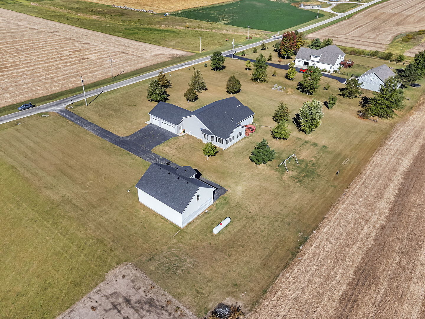 2624 E 21st Road, Marseilles, IL 61341