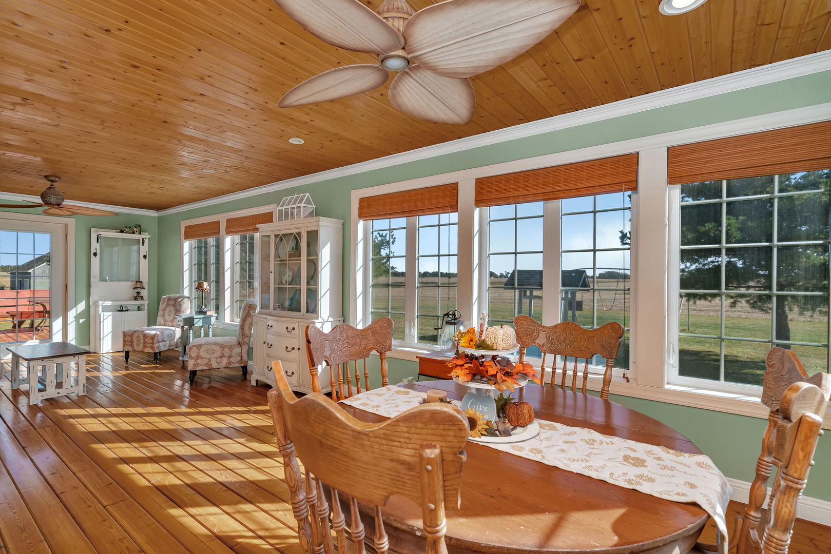 2624 E 21st Road, Marseilles, IL 61341