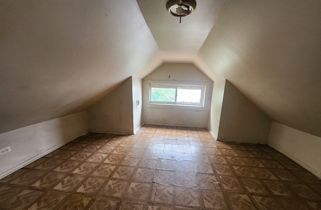 6716 S Bell Avenue, Chicago, IL 60636