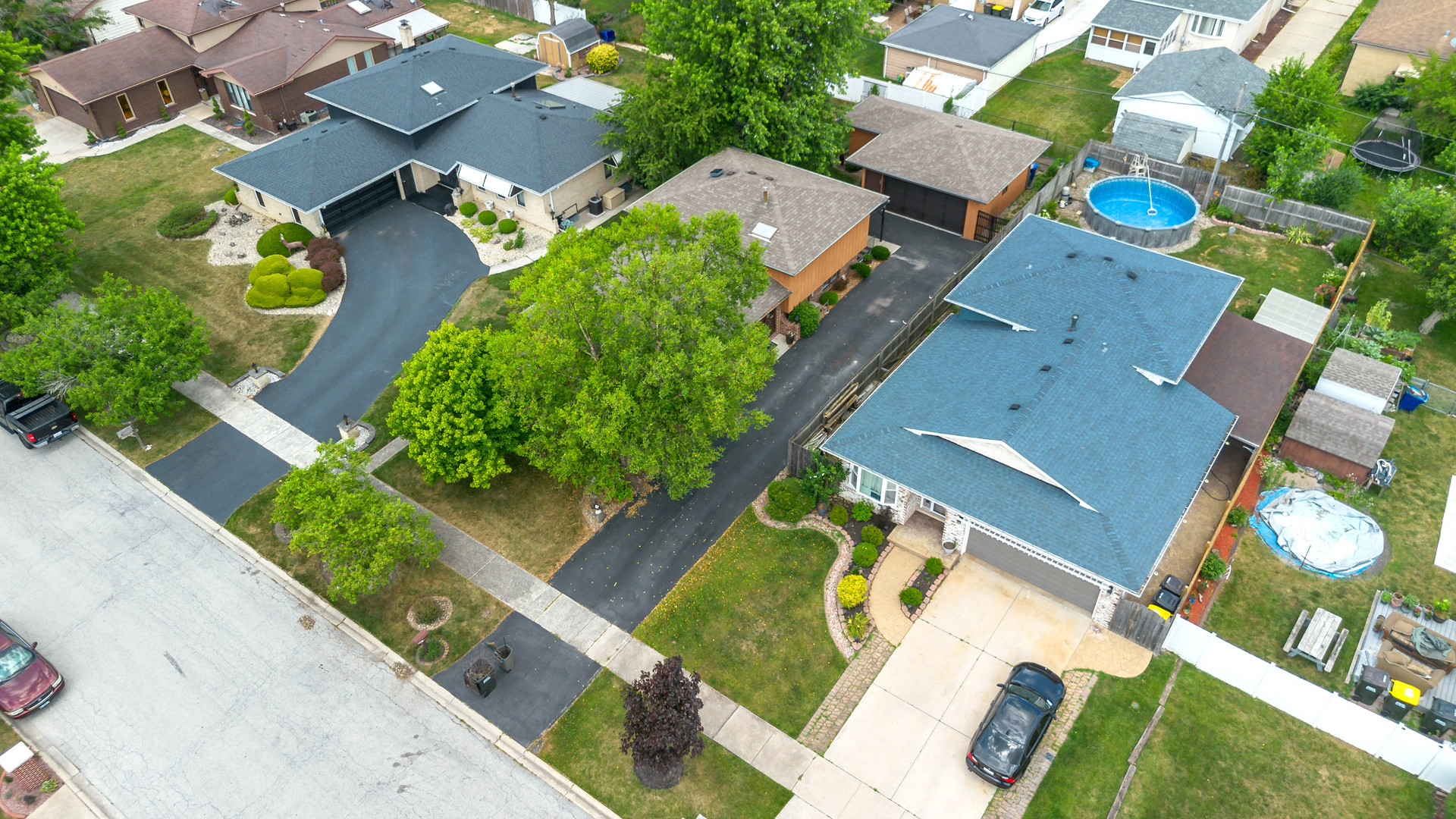 181 W 28th Street, South Chicago Heights, IL 60411