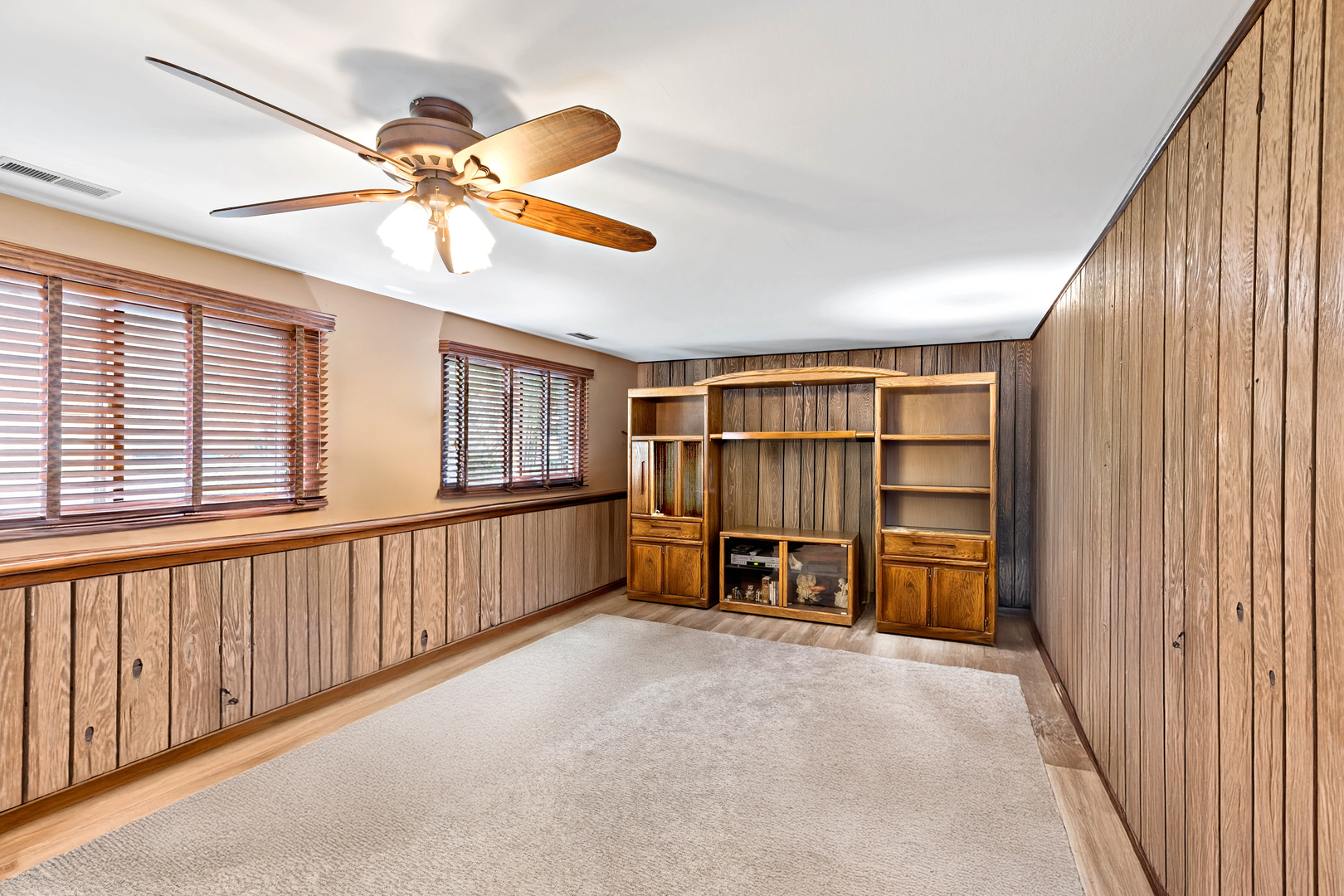 181 W 28th Street, South Chicago Heights, IL 60411