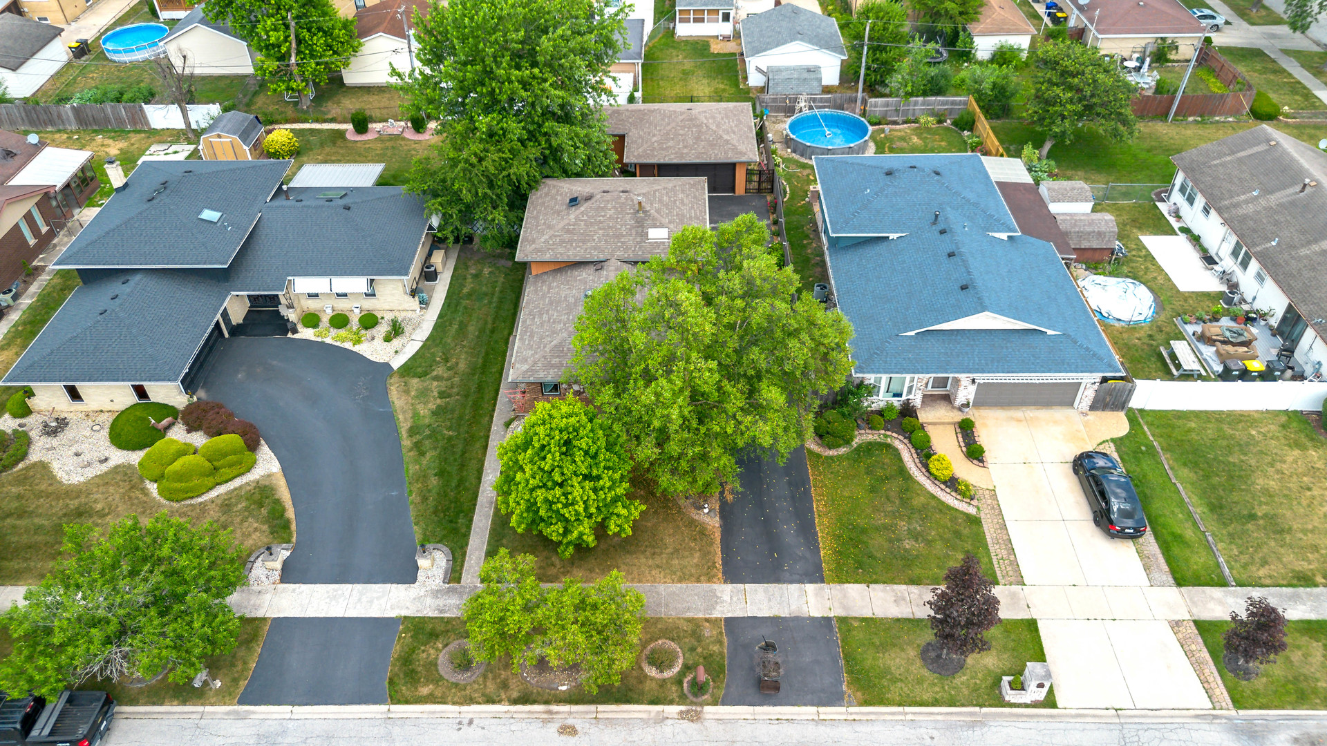 181 W 28th Street, South Chicago Heights, IL 60411