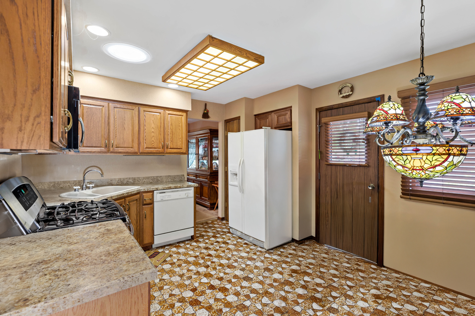 181 W 28th Street, South Chicago Heights, IL 60411