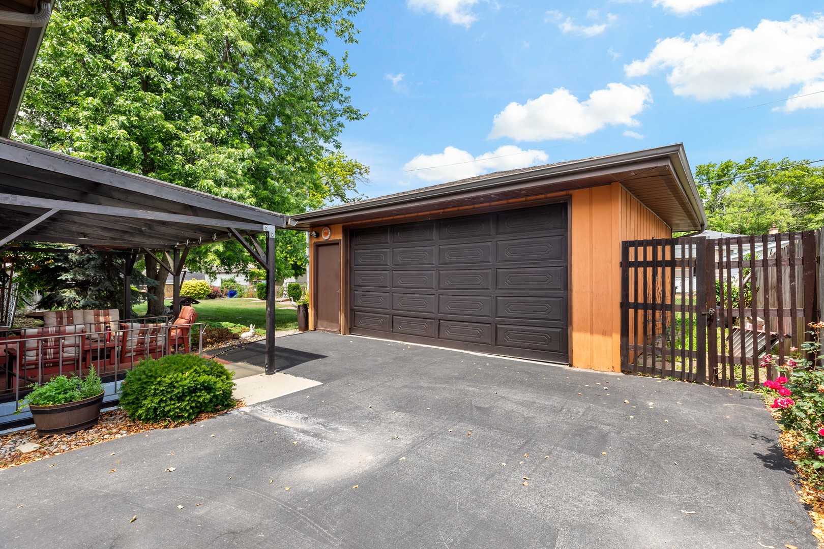 181 W 28th Street, South Chicago Heights, IL 60411